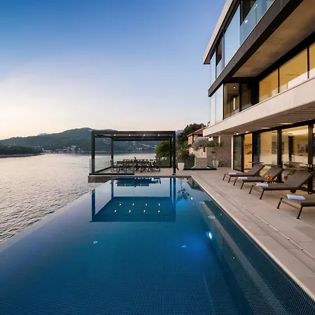 Vila Amelie - Private Seaside Haven Zaton (Dubrovnik-Neretva)